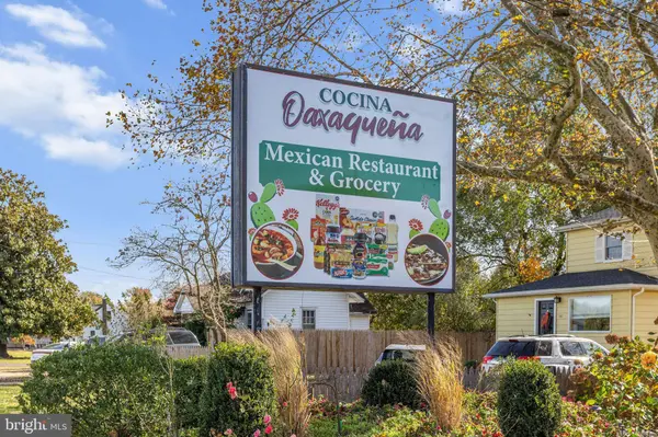 363 WHEAT RD, Vineland, NJ 08360