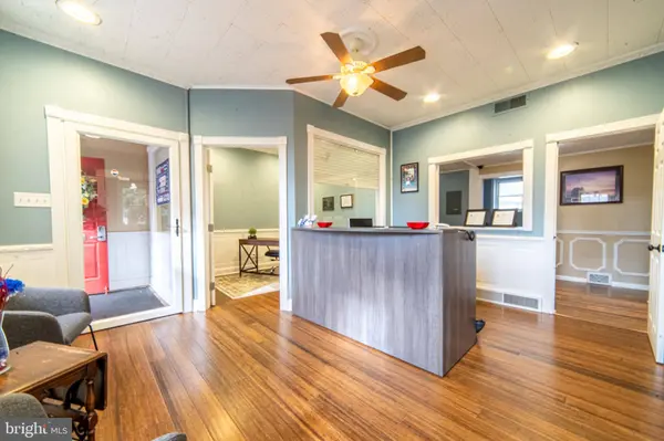 1080 E LANDIS AVE, Vineland, NJ 08360