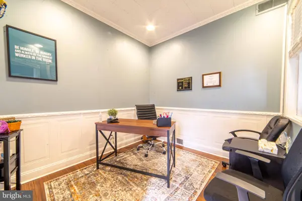 1080 E LANDIS AVE, Vineland, NJ 08360