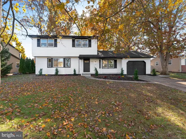 2551 EDNA DR, Vineland, NJ 08361