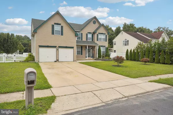 821 STREAMVIEW LN, Vineland, NJ 08360