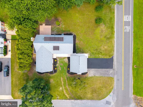 1037 QUEENS RD, Vineland, NJ 08361