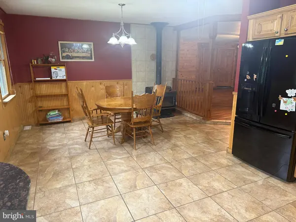 1243 GARRY AVE, Vineland, NJ 08361