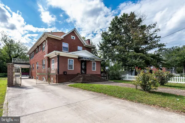 306 S EAST AVE, Vineland, NJ 08360