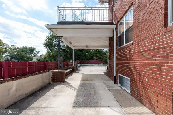 306 S EAST AVE, Vineland, NJ 08360