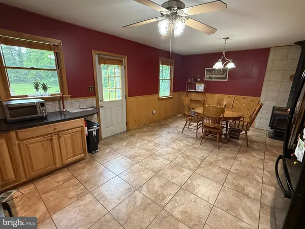 1243 GARRY AVE, Vineland, NJ 08361