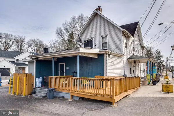 488 DELAWARE AVE, Roebling, NJ 08554