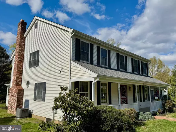 267 LINDEN ST, Moorestown, NJ 08057