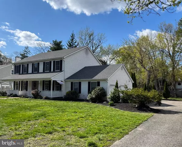 267 LINDEN ST, Moorestown, NJ 08057