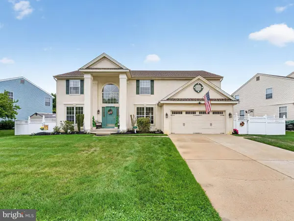 30 WINFIELD CIR, Sewell, NJ 08080
