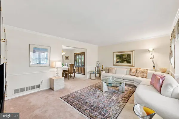 100 DALTON TER, Cherry Hill, NJ 08003