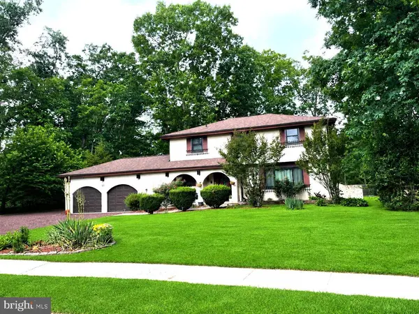 10 WILLARD WAY, Berlin, NJ 08009