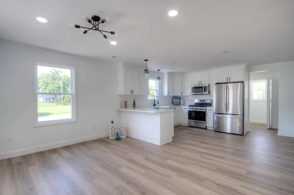 612 Seashore rd, Erma, NJ 08204