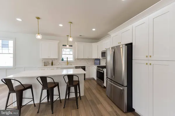209 W. NEW JERSEY AVE, Villas, NJ 08251