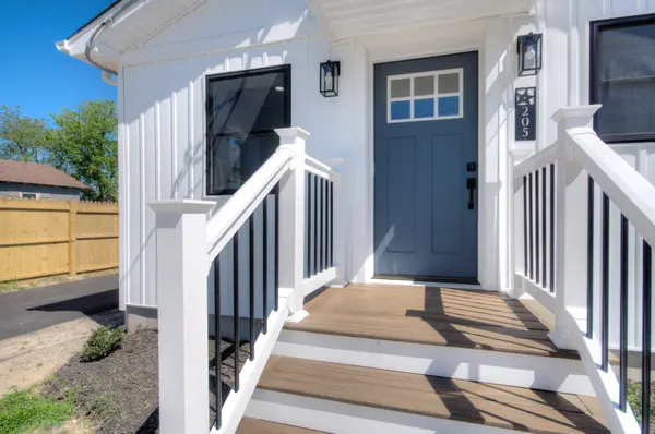 205 W Atlantic Avenue, Villas, NJ 08251
