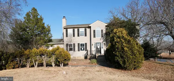 78 W TOMLIN STATION RD, Mickleton, NJ 08056