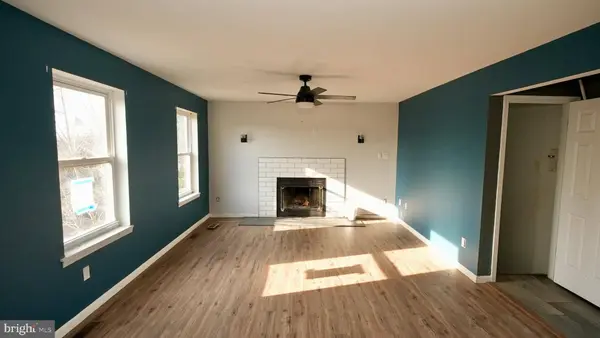 78 W TOMLIN STATION RD, Mickleton, NJ 08056