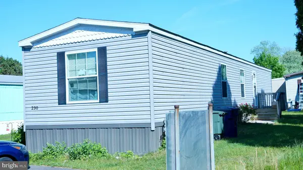 230 EISENHOWER AVE, Williamstown, NJ 08094
