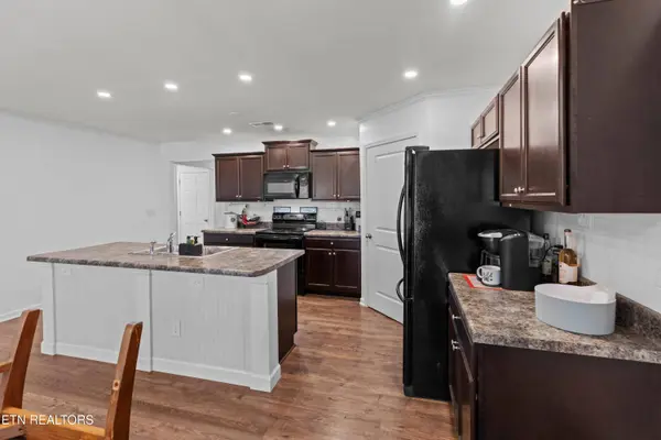 2577 Cottonwood DR, Sevierville, TN 37876