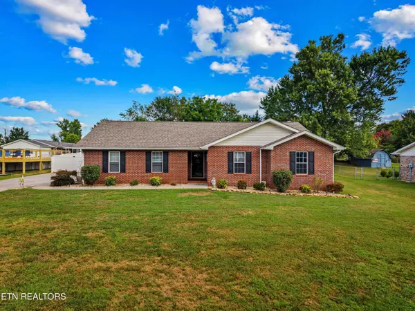 1428 Lumbardy DR, New Market, TN 37820