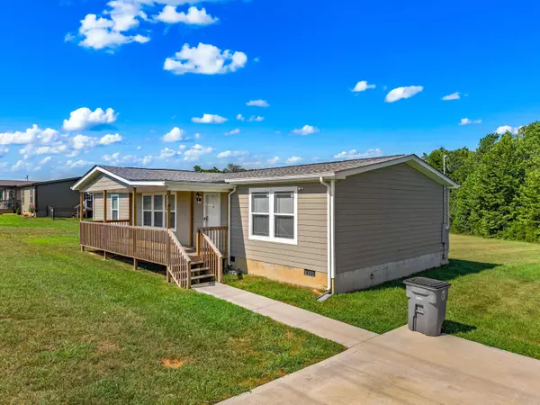 1516 River PATH, Morristown, TN 37813