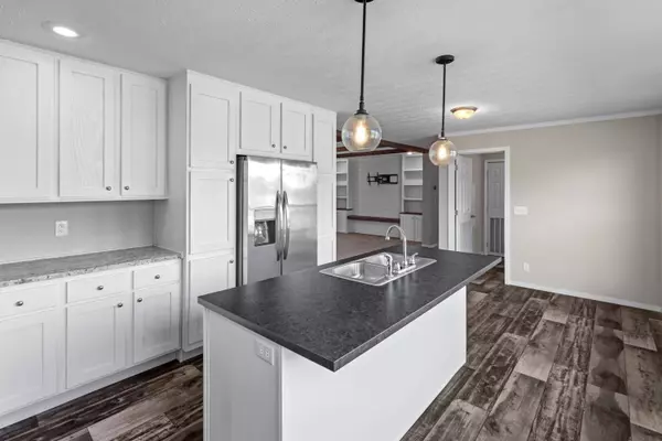 1516 River PATH, Morristown, TN 37813