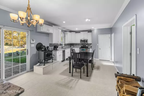 6415 Old Snapps Ferry Rd, Limestone, TN 37681