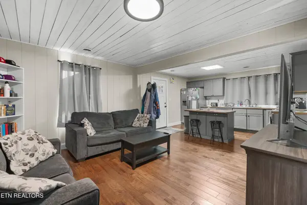 1170 Marguerite St, Morristown, TN 37814