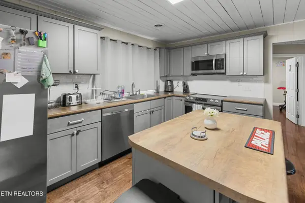 1170 Marguerite St, Morristown, TN 37814