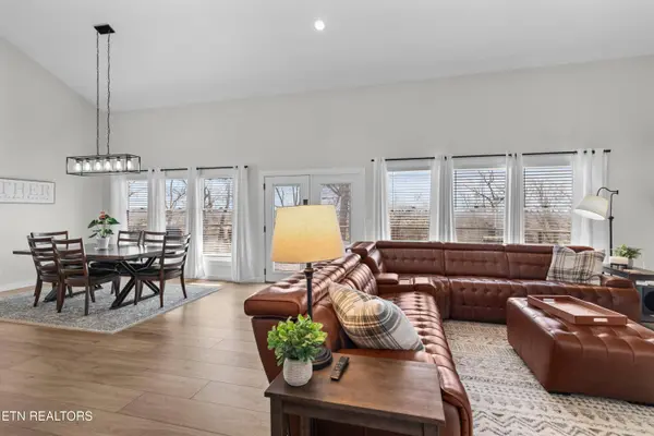 1325 Doyal DR, Morristown, TN 37814