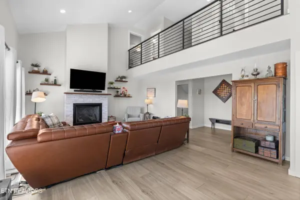 1325 Doyal DR, Morristown, TN 37814