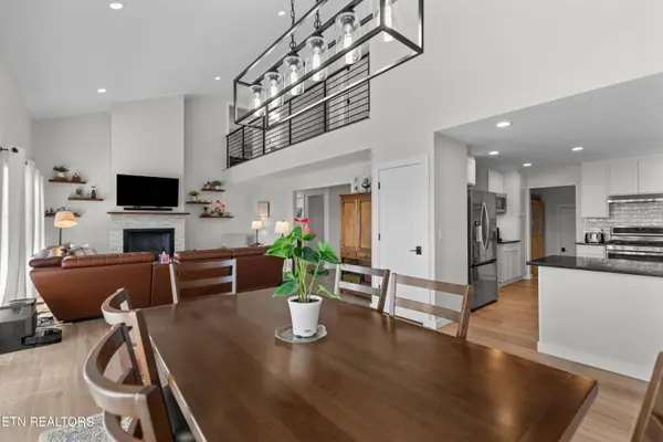 1325 Doyal DR, Morristown, TN 37814