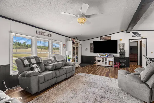 265 Leach Acres, Speedwell, TN 37870