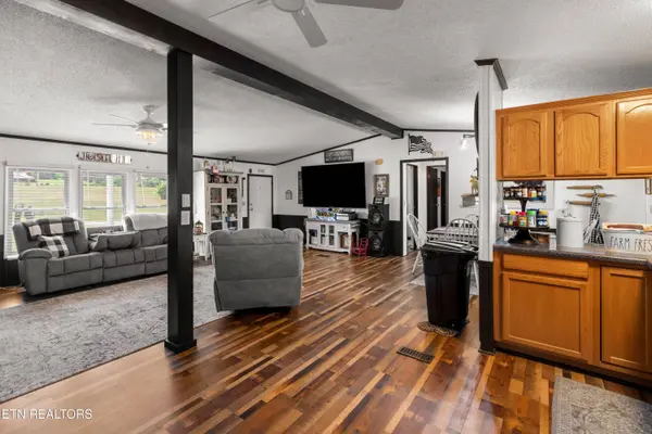 265 Leach Acres, Speedwell, TN 37870