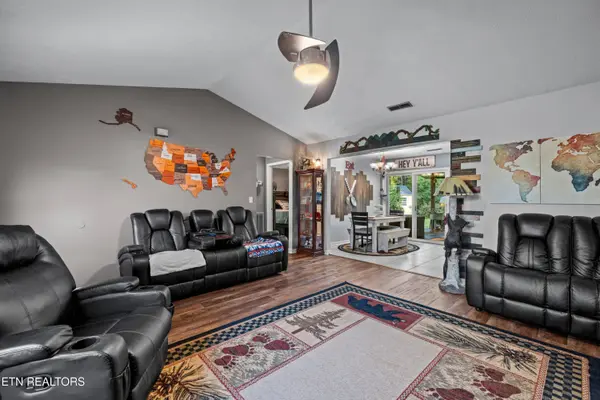 425 Glenns Lea, Sevierville, TN 37876