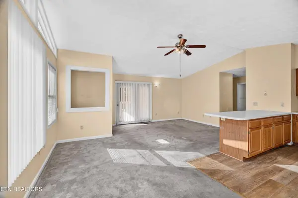 805 Union Hill DR, Pigeon Forge, TN 37876