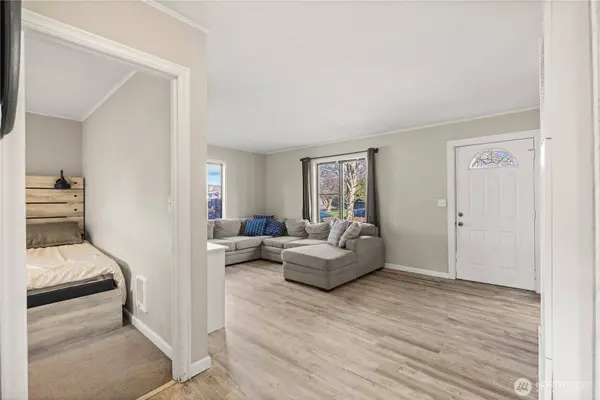 3810 S Asotin ST, Tacoma, WA 98418