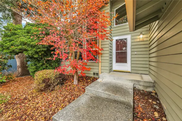21616 SE 267th ST, Maple Valley, WA 98038