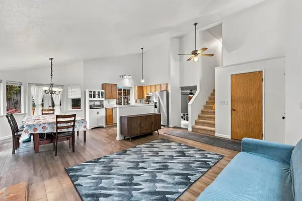 21616 SE 267th ST, Maple Valley, WA 98038