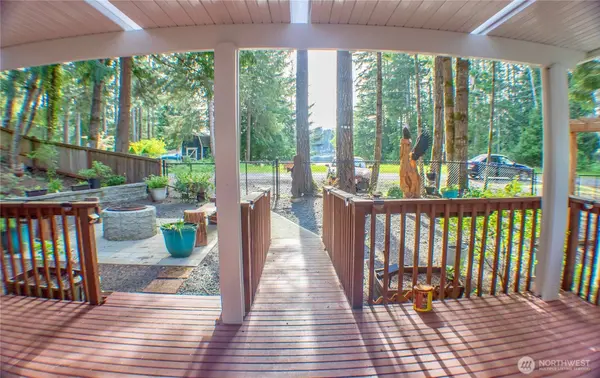 1130 E Timberlake DR, Shelton, WA 98584