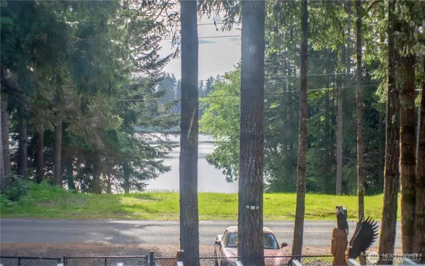 1130 E Timberlake DR, Shelton, WA 98584