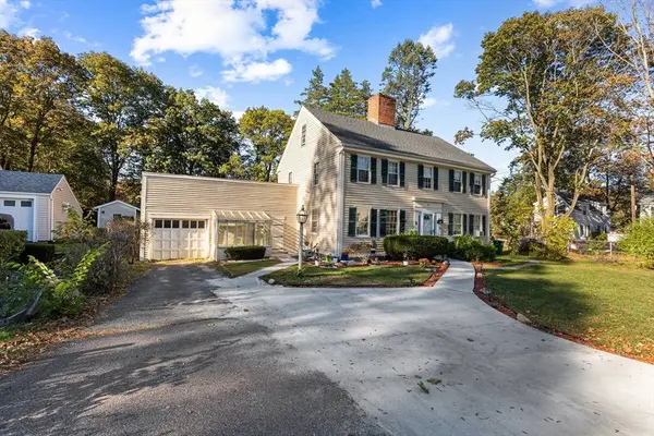 52 Salem, Reading, MA 01867