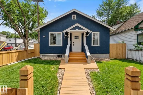 11947 92 ST NW, Edmonton, AB T5G 1A7