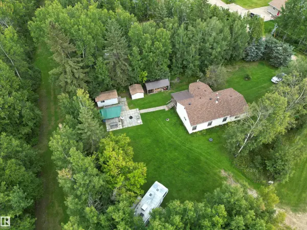 5081 4 ST, Rural Lac Ste. Anne County, AB T0E 1V0