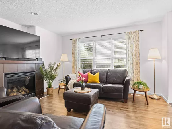 3643 13 ST NW, Edmonton, AB T6T 0J5