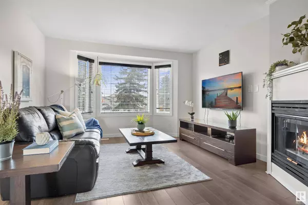 #10 3645 145 AV NW, Edmonton, AB T5Y 2S3