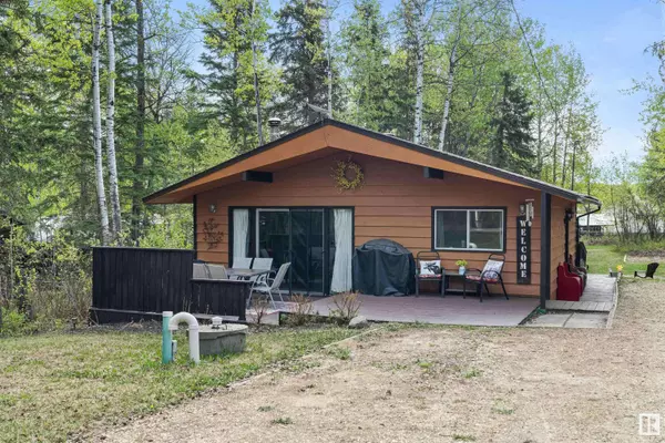 5074 5 ST, Rural Lac Ste. Anne County, AB T0E 1V0