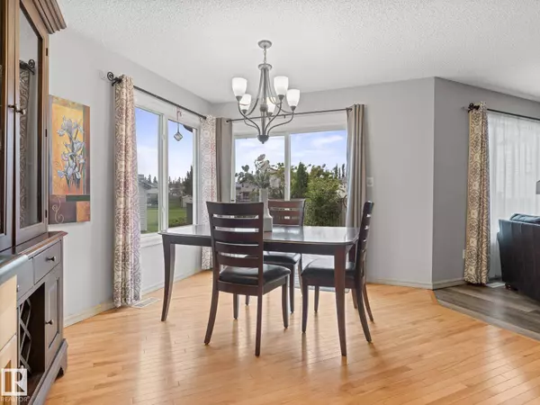 2610 MARION PL SW, Edmonton, AB T6W 1P9