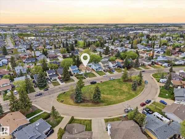 5220 57 ST, Beaumont, AB T4X 1B3