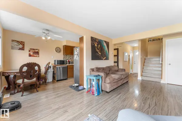 173 CORNELL CO NW, Edmonton, AB T5C 3C3